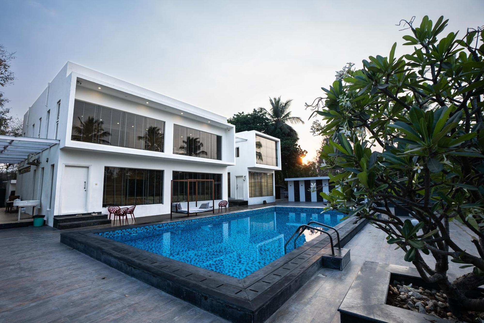 Magnolia - Luxury 3Br Private Pool Villa By Jade Bangalore Buitenkant foto